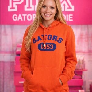 🐊🧡  Vintage Victoria’ Secret “PINK” Gators Hoodie 🧡🐊